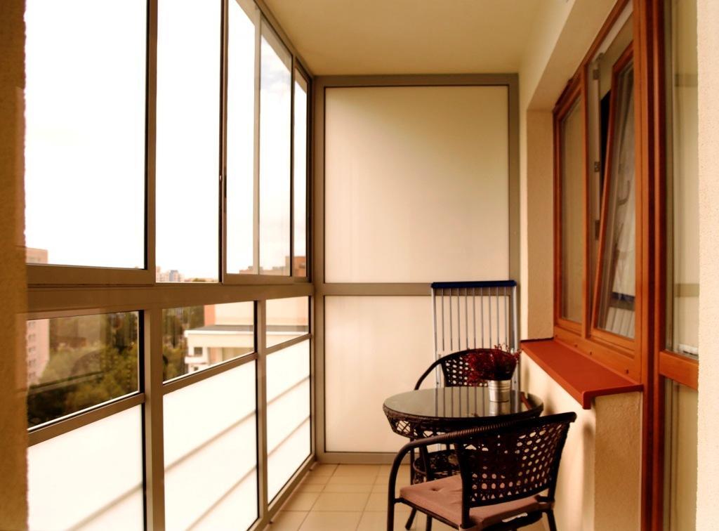 Apartamenty Silver Premium Warszawa Rum bild